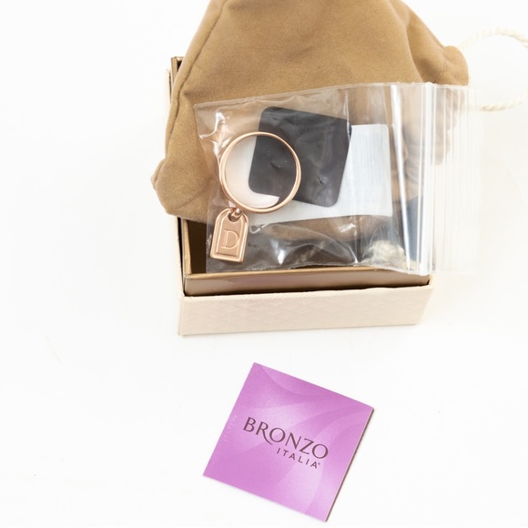 G.I.L.I. Bronzo Italia Tag band initial ring rose gold tone letter D - Picture 15 of 16